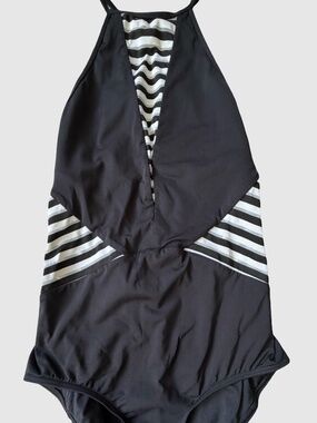 Jets by Jessika Allen Womens Black/White One Piece High Neck Swimsuit-Sz-12